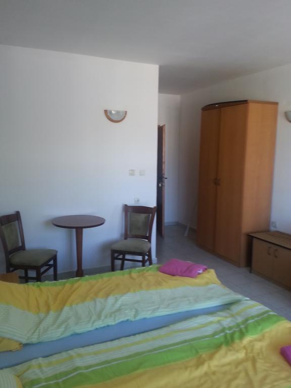 Family Hotel Casablanca Green Varna Extérieur photo