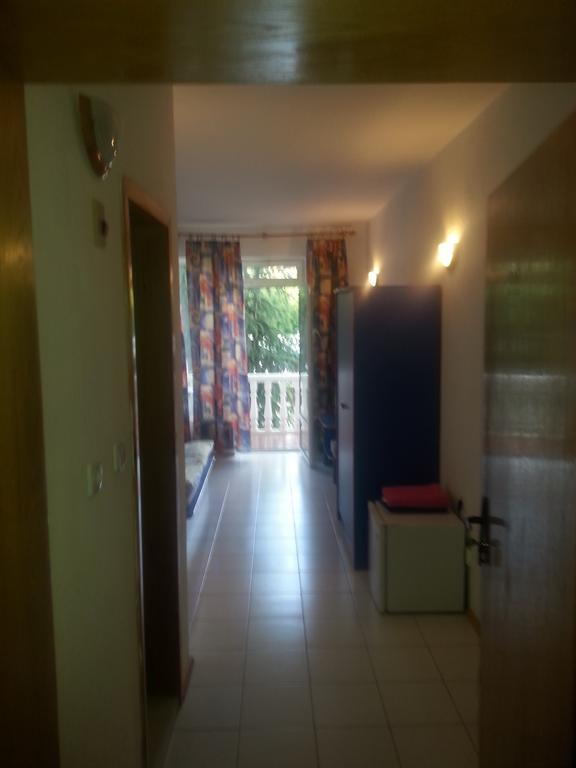 Family Hotel Casablanca Green Varna Extérieur photo