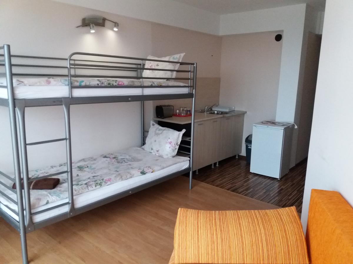 Family Hotel Casablanca Green Varna Extérieur photo