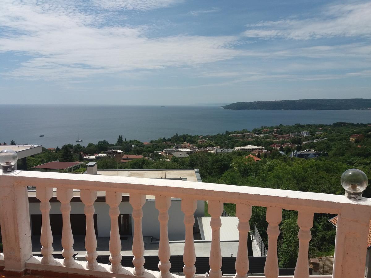 Family Hotel Casablanca Green Varna Extérieur photo